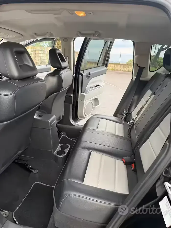 Usata Jeep Compass 140 CV (102 kW) 2008 Nero SUV