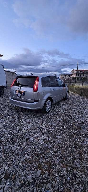 Usata Ford C-MAX Titanium 109 CV (80 kW) 2010 Monovolume