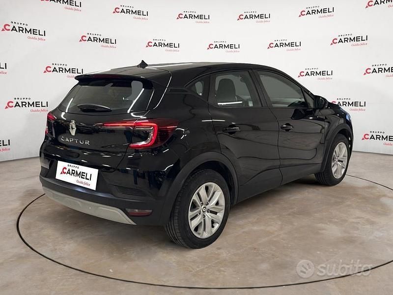 Usata Renault Captur Equilibre 101 CV (74 kW) 2022 Nero SUV