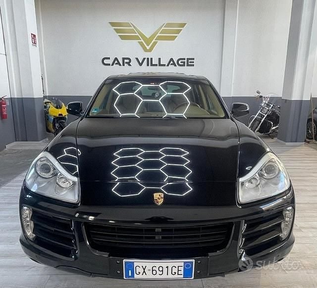 Usata Porsche Cayenne 290 CV (213 kW) 2008 Nero SUV