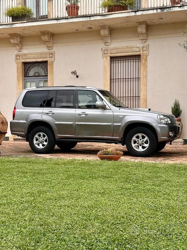 Usata Hyundai Terracan 150 CV (110 kW) 2003 Grigio SUV