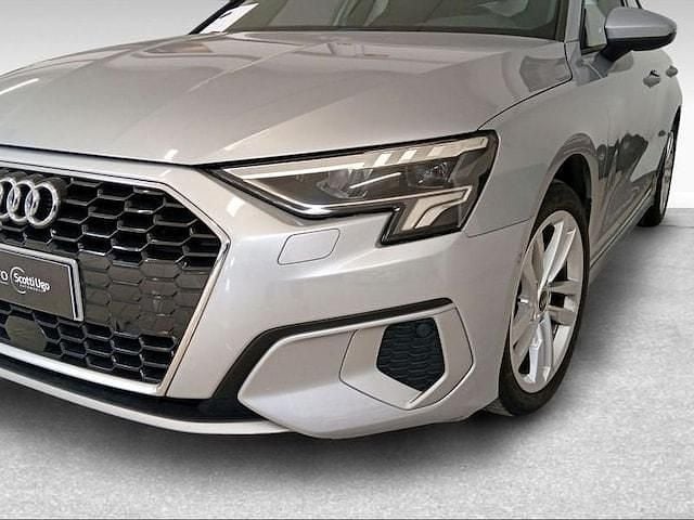 Usata Audi A3 Advanced Plus 150 CV (110 kW) 2021 Argento metallizzato Berlina