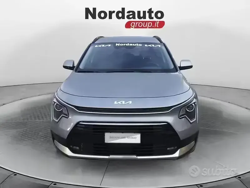 Nuova Kia Niro Style 170 CV (125 kW) 2025 Grigio SUV