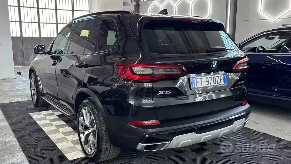 Usado BMW X5 xLine 265 HP (194 kW) 2020 Preto SUV