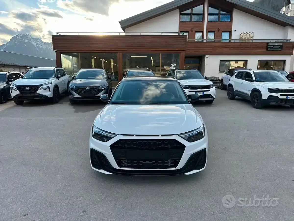 Usata Audi A1 116 CV (85 kW) 2025 Bianco SUV