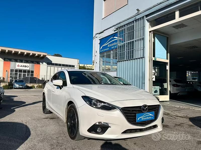 Usata Mazda 3 105 CV (77 kW) 2016 Bianco Berlina