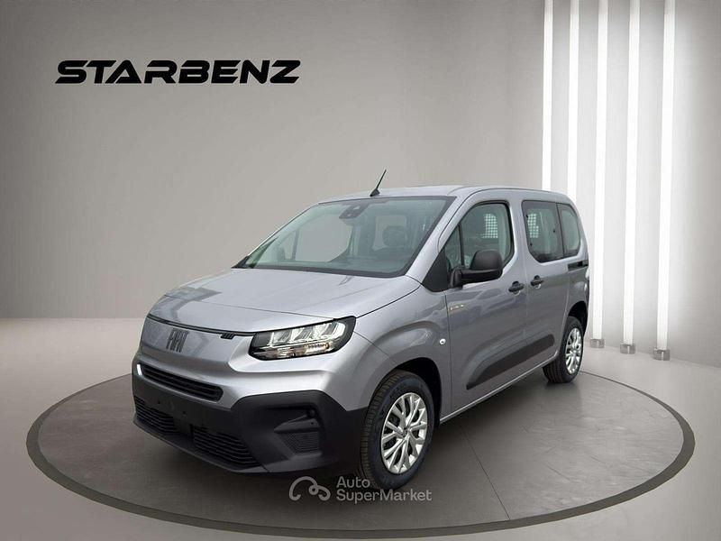 Nuova Fiat Doblò S 131 CV (96 kW) 2025 Argento Monovolume