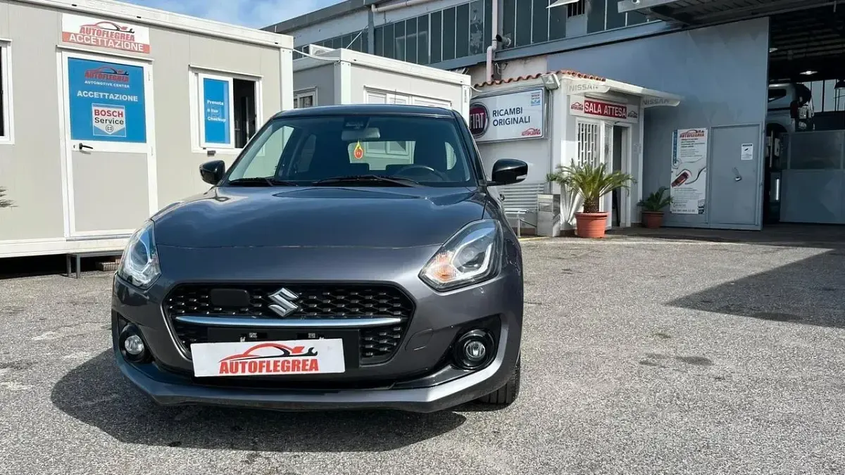 Usata Suzuki Swift 82 CV (60 kW) 2020 Grigio Utilitaria
