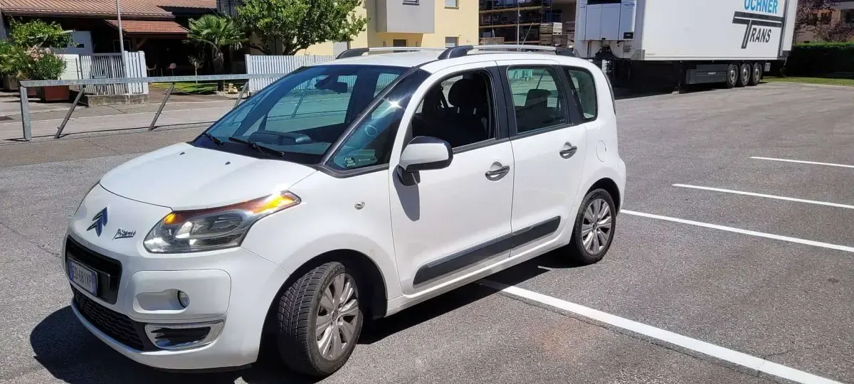 Usata Citroën C3 Picasso 90 CV (66 kW) 2010 Bianco Monovolume