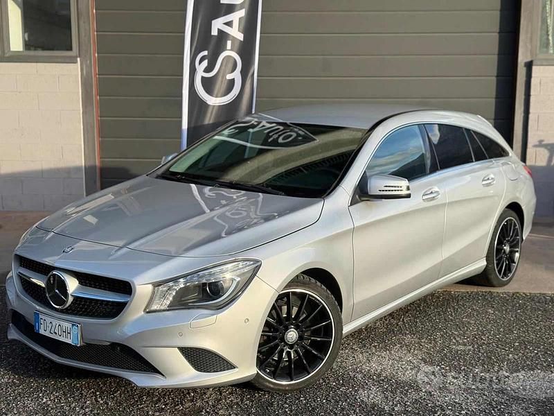 Usata Mercedes CLA200 Premium 136 CV (100 kW) 2016 Grigio Station wagon