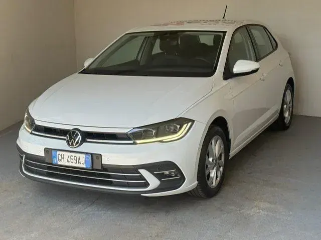 Usata VW Polo Style 95 CV (69 kW) 2021 Bianco Utilitaria