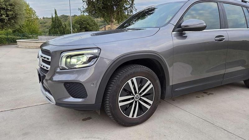 Usata 2021 Mercedes GLB200 Business SUV | 31.500 € (Super prezzo) - Immagine 1/4