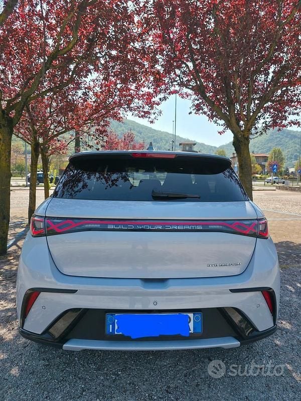 Usata BYD Dolphin Design 64 kW (88 CV) 2024 Grigio Utilitaria