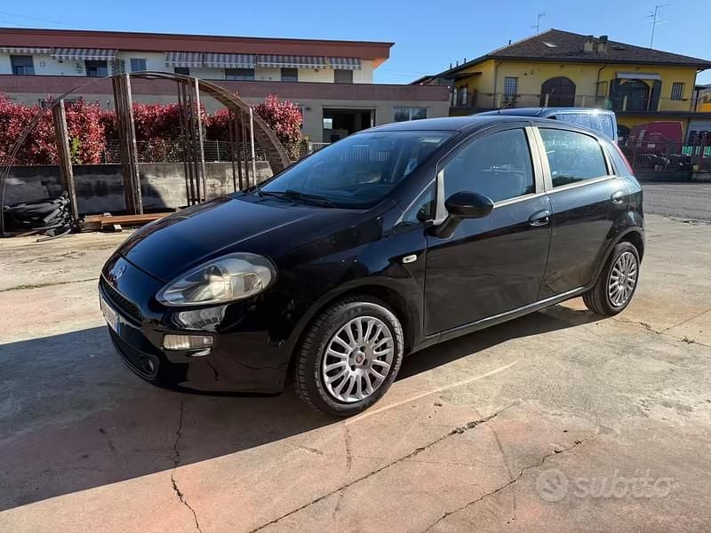 Usata Fiat Grande Punto S 2015 Nero Utilitaria