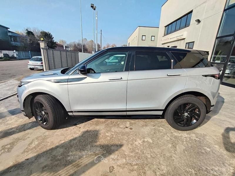 Usata Land Rover Range Rover evoque R-Dynamic 180 CV (132 kW) 2019 Argento SUV