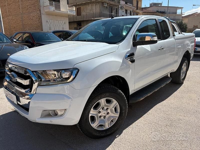 Usata Ford Ranger Limited 200 CV (147 kW) 2016 Bianco Pick-up