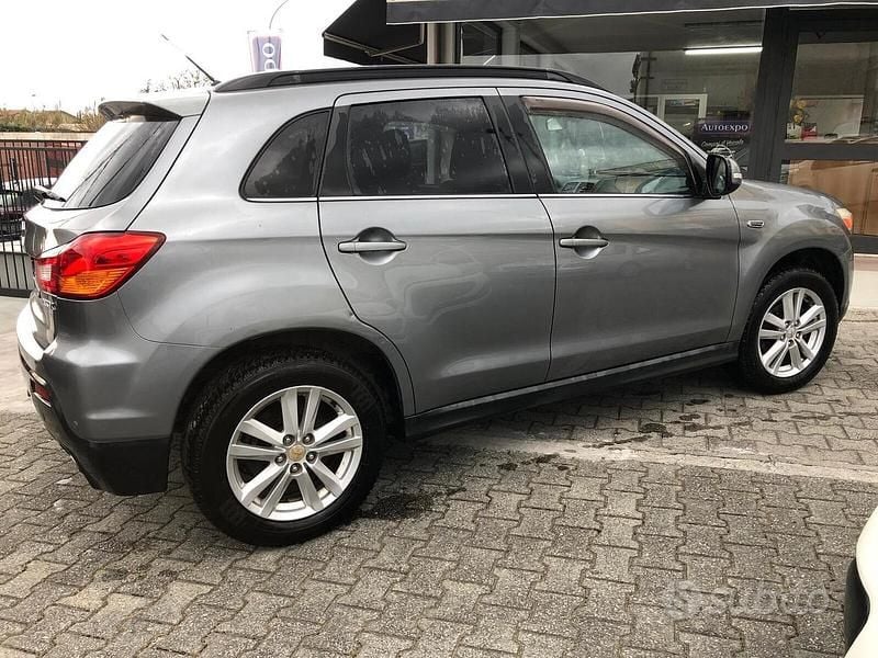 Usata Mitsubishi ASX 150 CV (110 kW) 2011 Grigio SUV