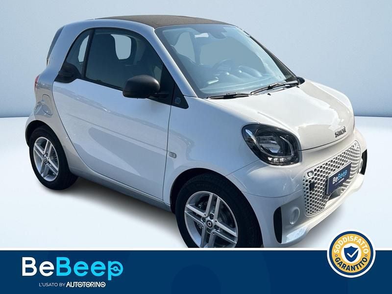 Usata Smart ForTwo Electric Drive Pure 59 kW (81 CV) 2021 Bianco pastello Berlina