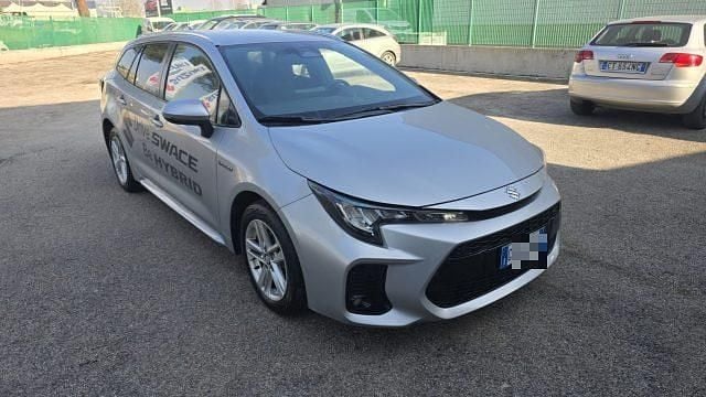 Usata Suzuki Swace Cool 140 CV (102 kW) 2024 Argento Station wagon