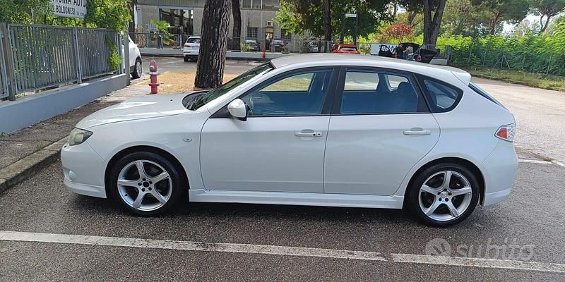 Usata Subaru Impreza Sport 150 CV (110 kW) 2010 Bianco Berlina
