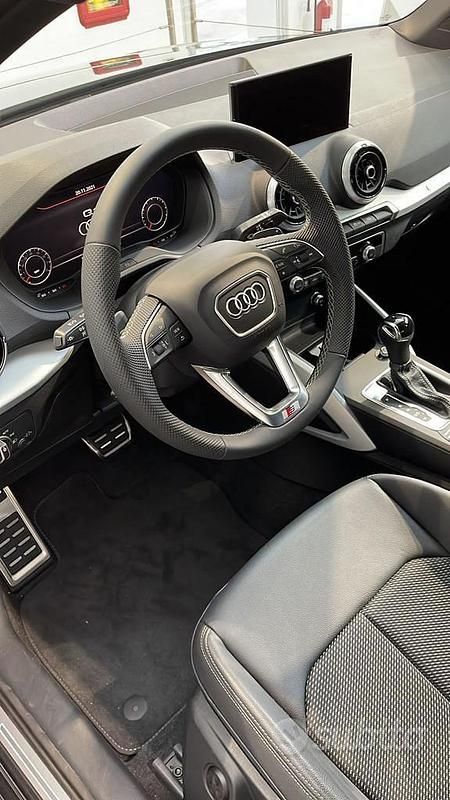 Usata Audi Q2 S-Line 2021 Grigio SUV