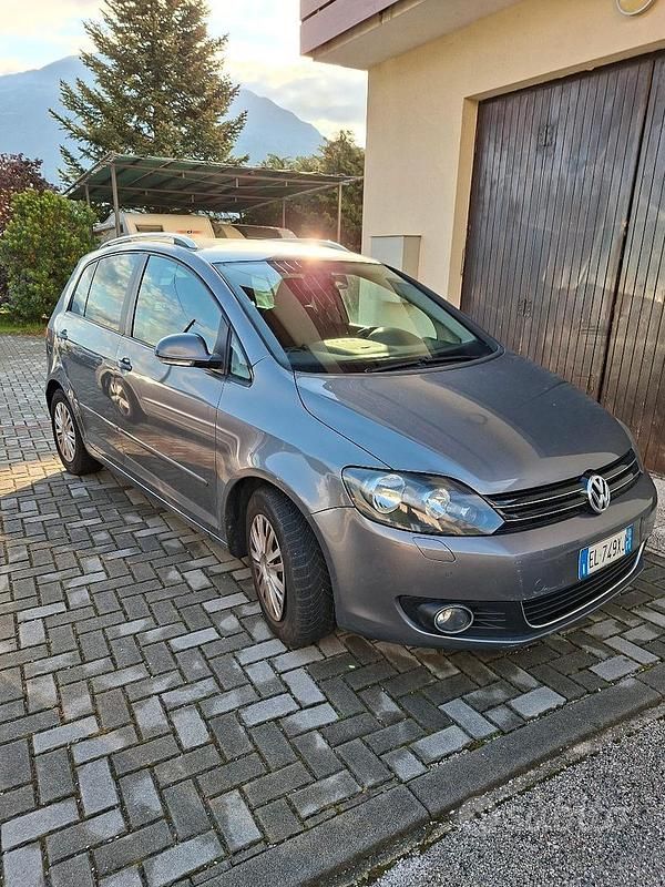 Usata VW Golf Plus Cross 115 CV (84 kW) 2012 Grigio Monovolume