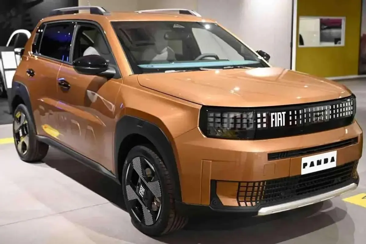 Nuova Fiat Grande Panda La Prima 52 kW (72 CV) 2026 Bronzo Utilitaria