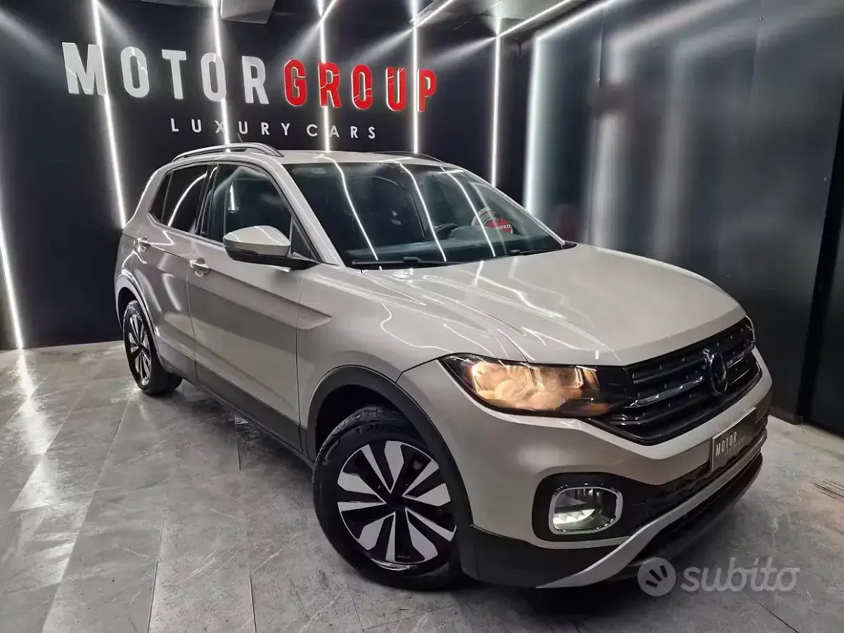 Usata VW T-Cross Advance 110 CV (80 kW) 2023 Grigio SUV