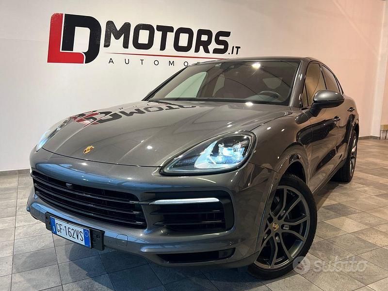 Usata Porsche Cayenne 340 CV (250 kW) 2019 Grigio scuro SUV