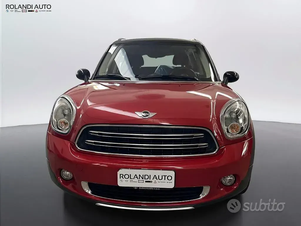 Usata Mini Cooper D Countryman 111 CV (81 kW) 2015 Blazing red SUV