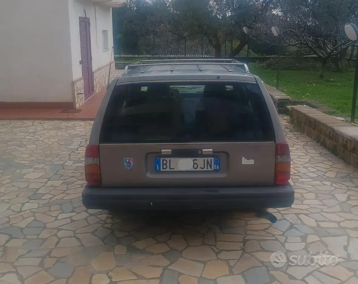 Usata Volvo 740 116 CV (85 kW) 1987 Grigio Station wagon