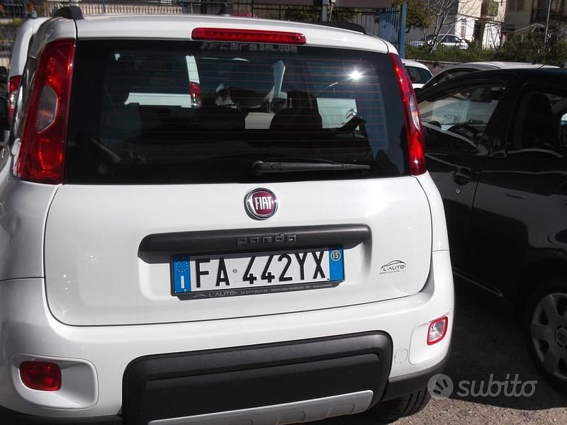Usata Fiat Panda 4x4 S 85 CV (62 kW) 2015 Bianco Utilitaria