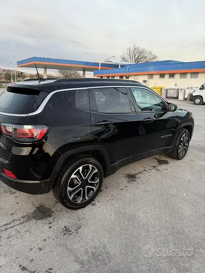 Usata Jeep Compass 131 CV (96 kW) 2023 Nero SUV