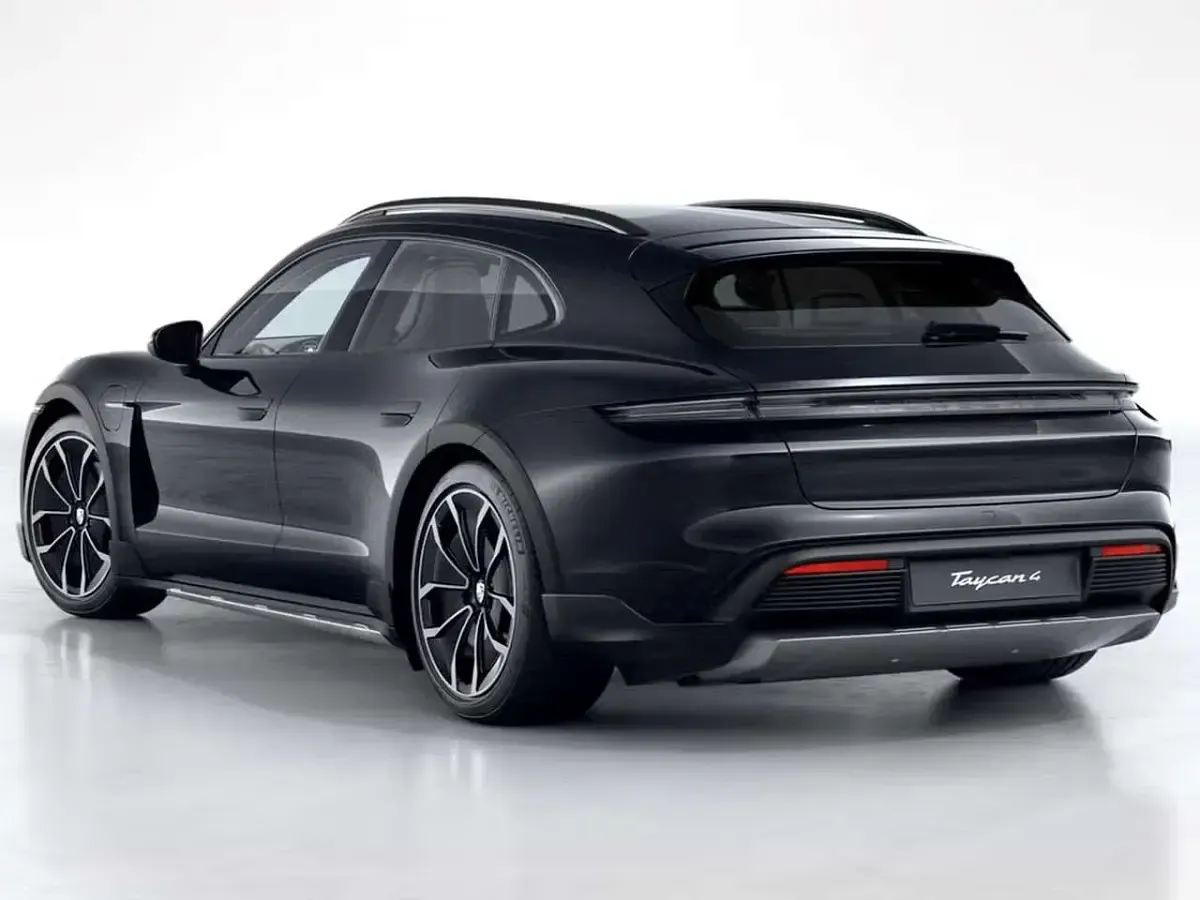 Usata Porsche Taycan 4 Cross Turismo Cross Turismo 139 kW (190 CV) 2022 Nero jet metallizzato Station wagon