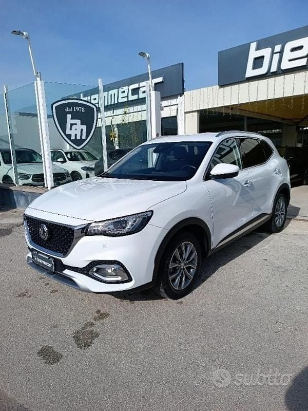 Usata MG HS Luxury 2023 Bianco SUV