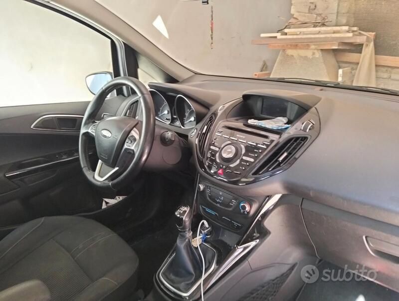 Usata Ford B-MAX 95 CV (69 kW) 2012 Nero Monovolume