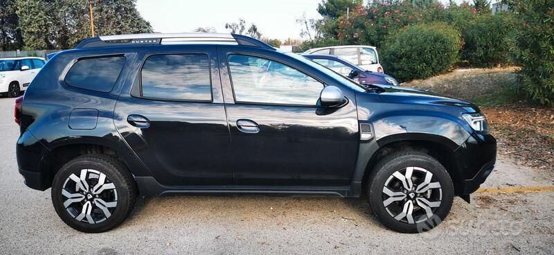 Usata Dacia Duster 101 CV (74 kW) 2022 Nero SUV