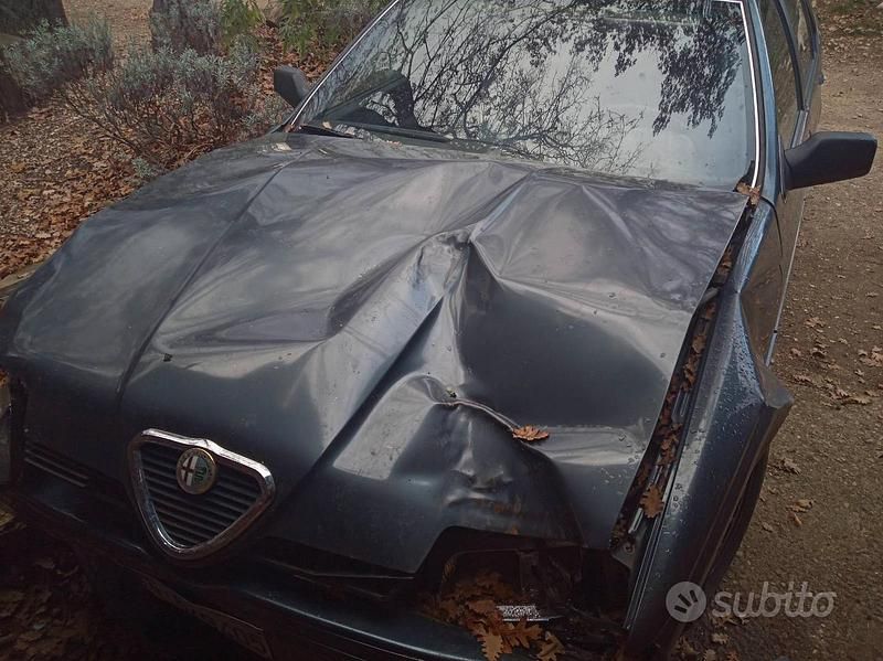 Usata Alfa Romeo 164 1990 Blu Berlina