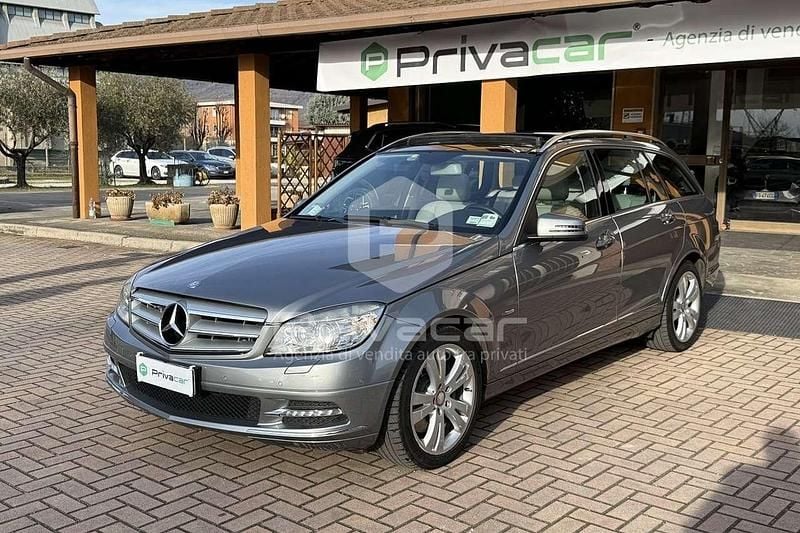 Usata Mercedes C350 Elegance 231 CV (169 kW) 2011 Grigio Station wagon