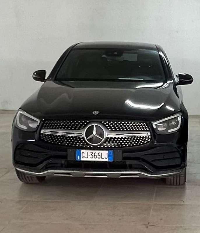 Usata Mercedes GLC300 Premium 245 CV (180 kW) 2020 Nero SUV