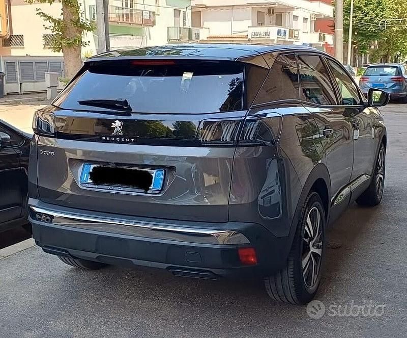 Usata Peugeot 3008 Allure 131 CV (96 kW) 2022 Grigio SUV