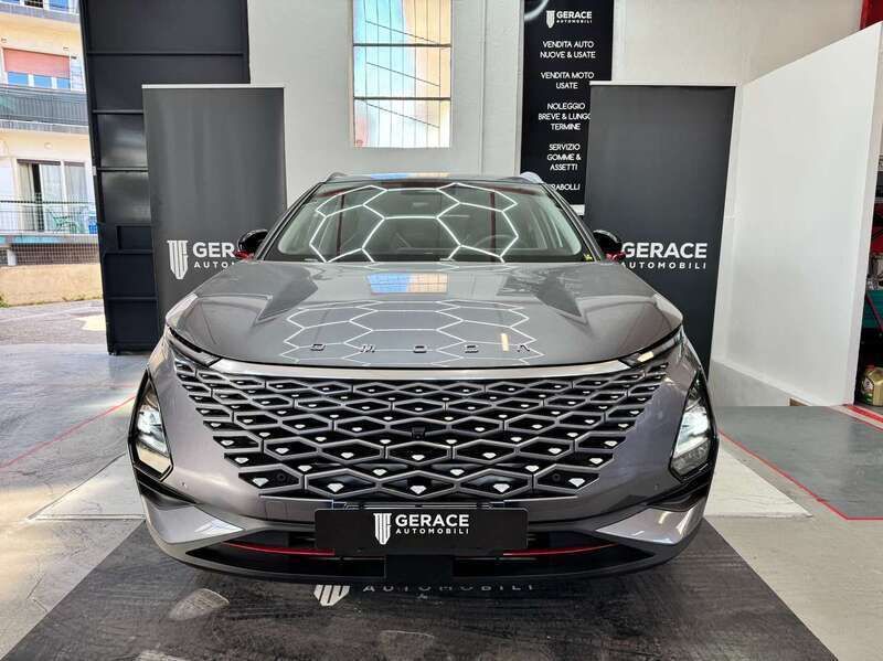 Grigio Usata 2024 Omoda 5 SUV | 25.500 € (Cara) - Immagine 1/4