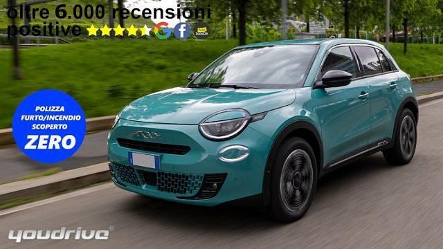 Blu Usata 2024 Fiat 600 SUV | 20.190 € (Ottimo prezzo) - Immagine 1/1
