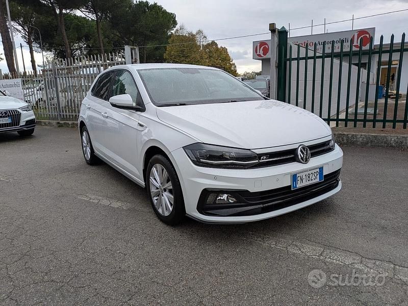 Bianco Usata 2018 VW Polo Highline Tre volumi | 15.999 € (Molto cara) - Immagine 1/4