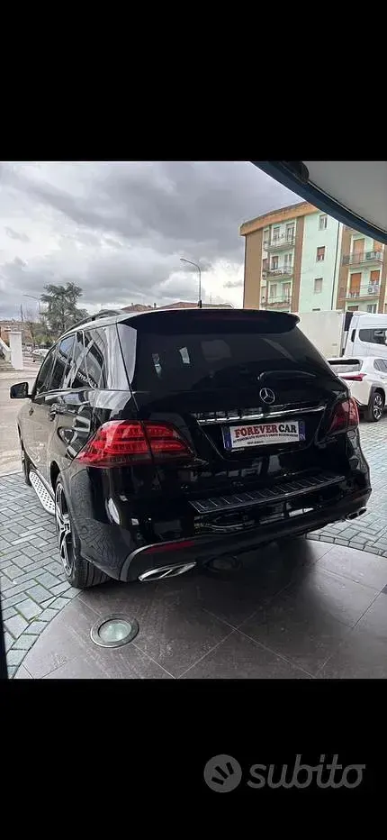 Usata Mercedes GLE250 204 CV (150 kW) 2018 Nero SUV