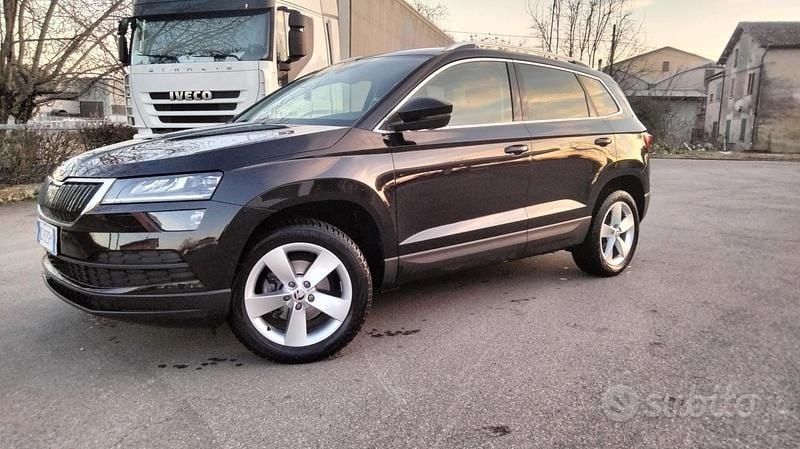 Usata Skoda Karoq 116 CV (85 kW) 2021 Nero SUV