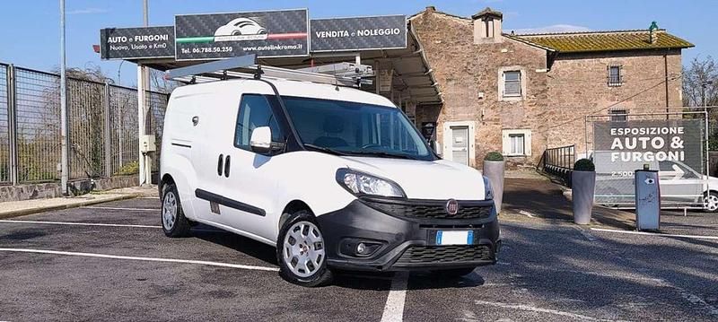 Usata Fiat Doblò 120 CV (88 kW) 2018 Bianco / pastello Monovolume