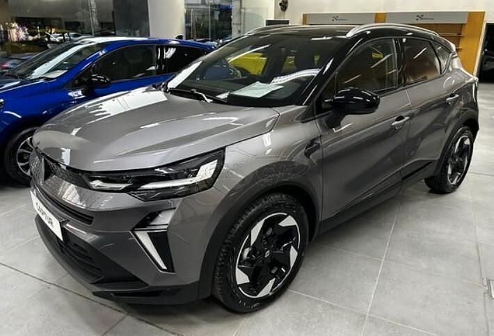 Grigio Nuova 2025 Renault Captur Evolution SUV | 21.900 € (Buon prezzo) - Immagine 1/4