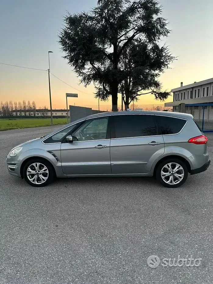 Usata Ford S-MAX S 203 CV (149 kW) 2014 Grigio Monovolume