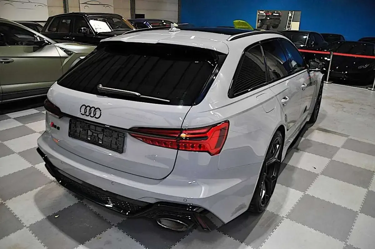 Nuova Audi RS6 Performance 630 CV (463 kW) 2025 Gesso Station wagon
